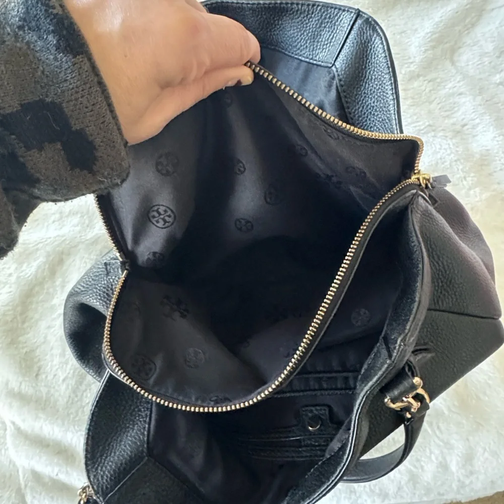 Tory Burch black leather gold chain Harper Tote shoulder handbag purse